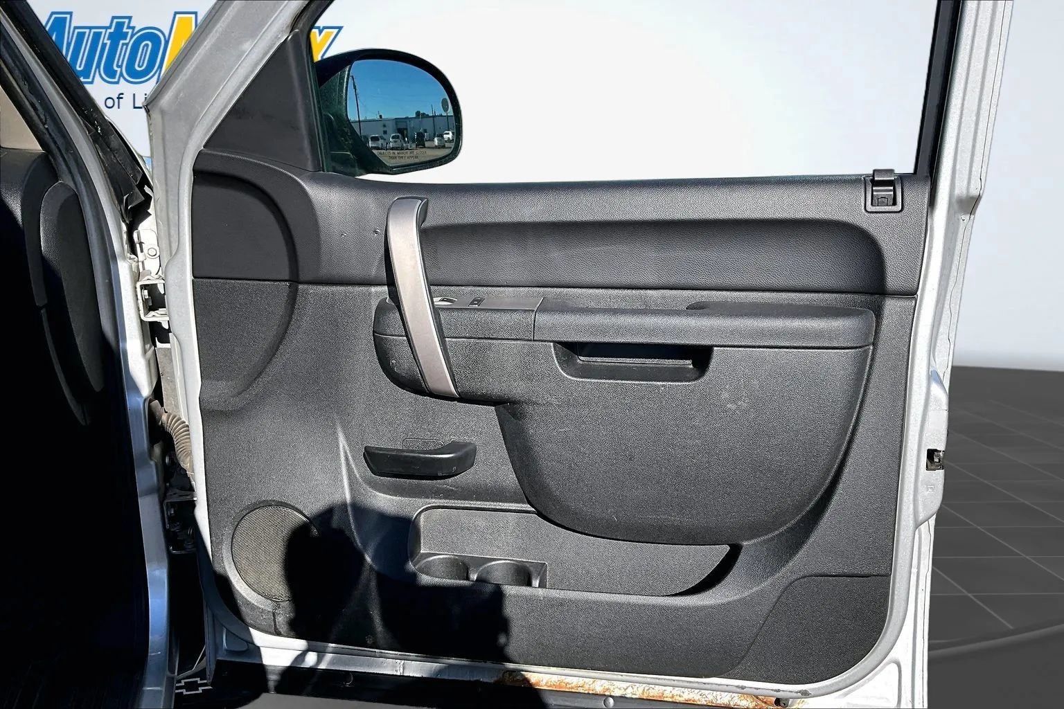 Used 2010 Chevrolet Silverado 1500 LT w/ Power Pack Plus AWD/4WD image 27