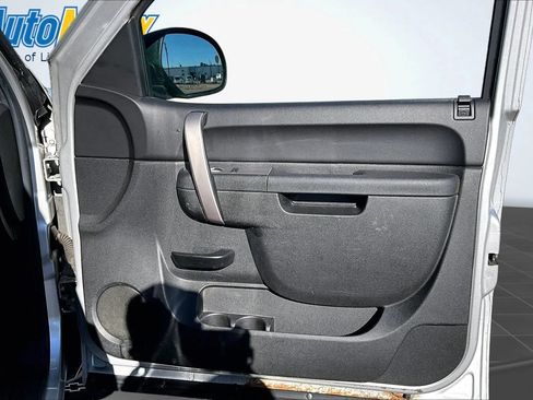 Used 2010 Chevrolet Silverado 1500 LT w/ Power Pack Plus AWD/4WD image 27