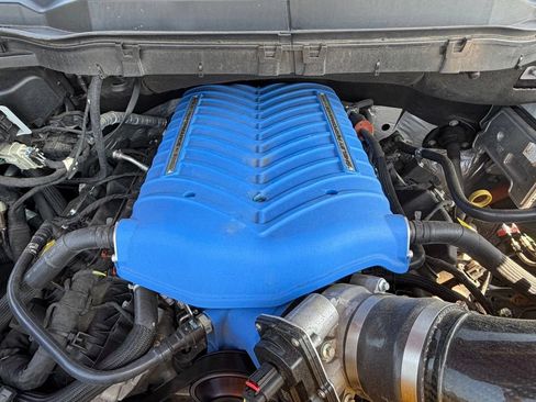 Used 2022 Ford F150 Lariat w/ Equipment Group 502A High AWD/4WD image 18