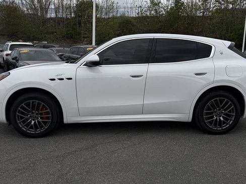 Used 2023 Maserati Grecale GT AWD/4WD image 11