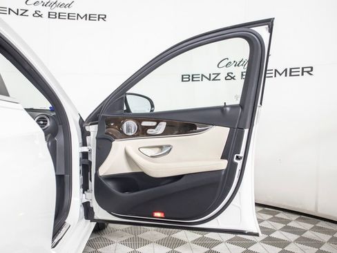 Used 2021 Mercedes-Benz E 350 image 20