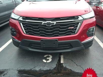 Used 2023 Chevrolet Traverse RS