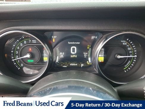 Used 2021 Jeep Wrangler Unlimited Rubicon 4xe image 25