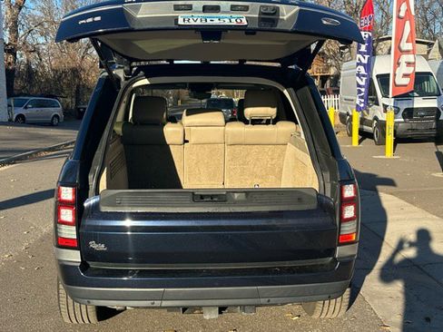 Used 2017 Land Rover Range Rover HSE image 22