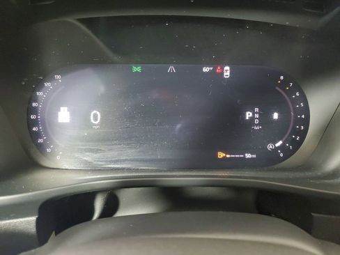 Certified 2025 Volvo XC40 B5 Plus image 29