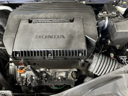 Used 2024 Honda Pilot Touring image 28