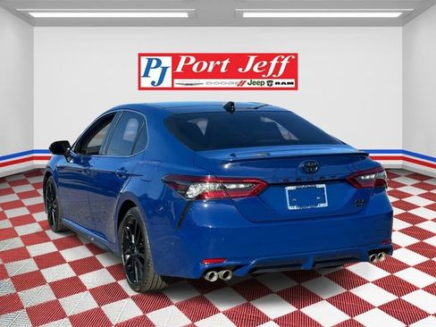 Used 2023 Toyota Camry XSE w/ Cold Weather Package image 5