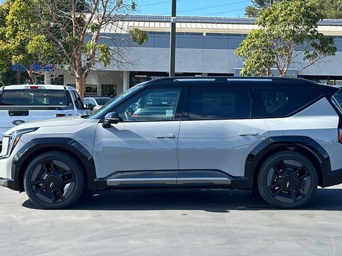 New 2026 Kia EV9 GT-Line image 7