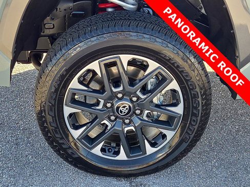Used 2025 Toyota Tundra Limited image 7