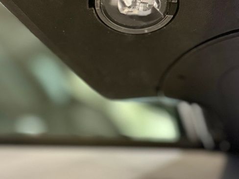 Used 2022 Ford Explorer XLT w/ Equipment Group 202A image 14