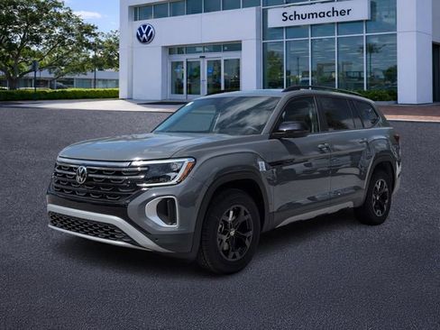 New 2026 Volkswagen Atlas Peak Edition AWD/4WD image 3