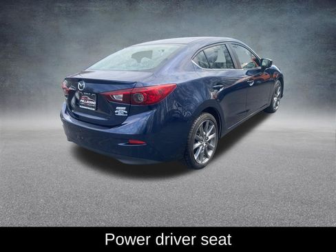 Used 2018 MAZDA MAZDA3 Touring FWD image 6