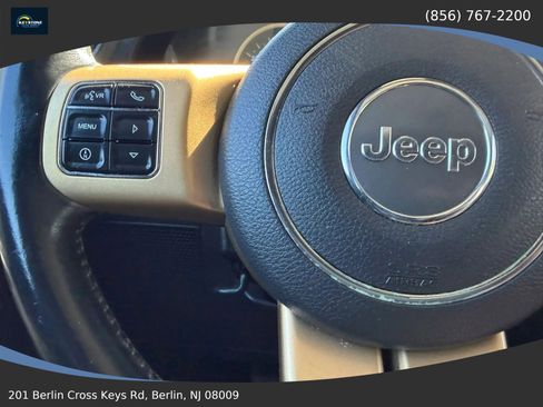 Used 2014 Jeep Wrangler Unlimited Sahara AWD/4WD image 19