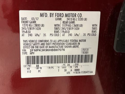 Used 2017 Ford Edge Titanium w/ Equipment Group 301A FWD image 11