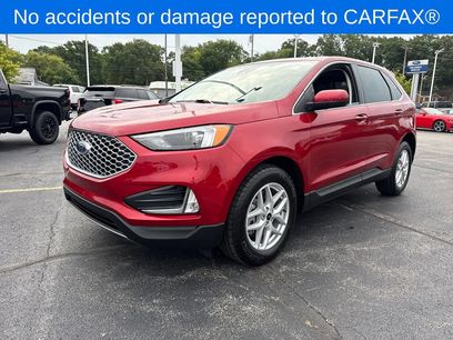 Used 2024 Ford Edge SEL w/ Convenience Package