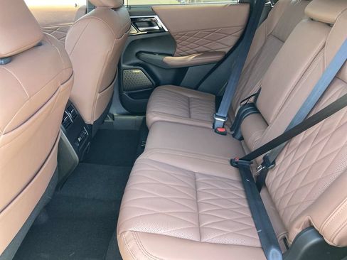 New 2026 Mitsubishi Outlander SEL FWD image 22