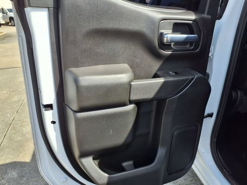 Used 2020 GMC Sierra 1500 2WD Double Cab w/ Fleet Convenience Package image 14