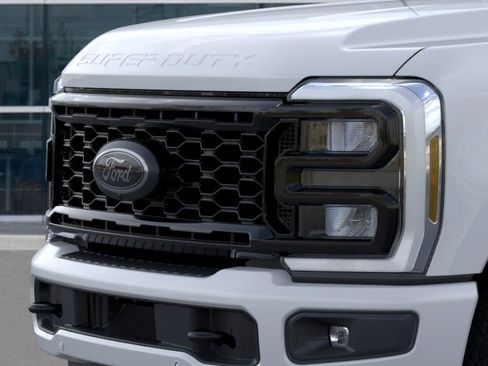 New 2026 Ford F250 Lariat w/ Black Appearance Package AWD/4WD image 19