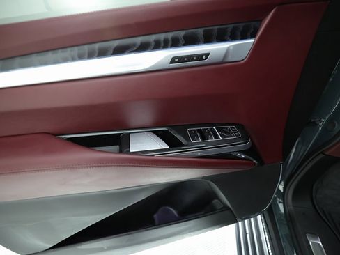 Used 2026 Cadillac Escalade Sport w/ LPO, ONYX Package image 18