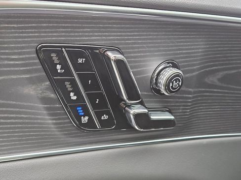 New 2025 Cadillac Lyriq Sport w/ LPO, Floor Liner Package AWD/4WD image 17