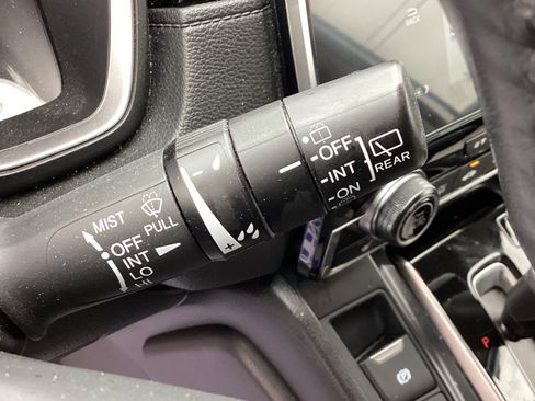 Used 2021 Honda CR-V EX-L image 19