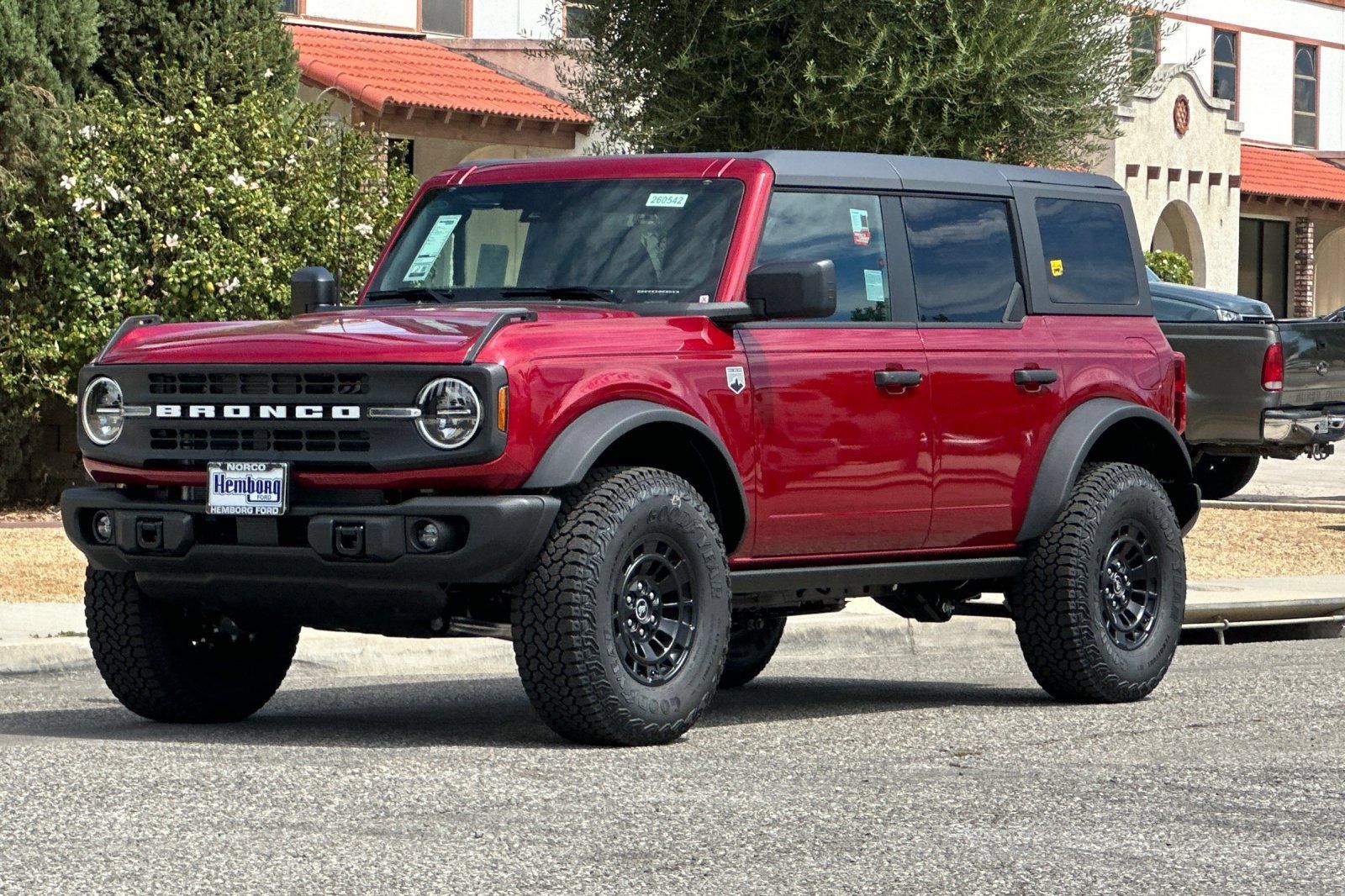 New 2026 Ford Bronco Big Bend w/ Black Diamond Package AWD/4WD image 8