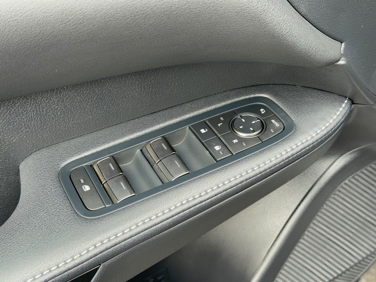 New 2026 Lexus RX 350 AWD image 15