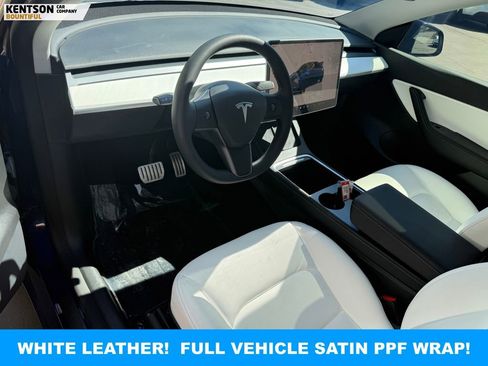 Used 2022 Tesla Model Y Performance image 27