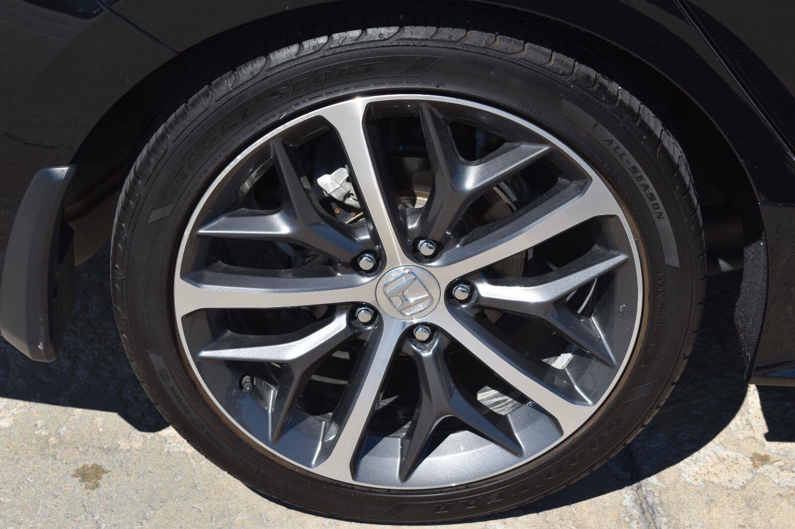 Used 2024 Honda Civic Touring image 13