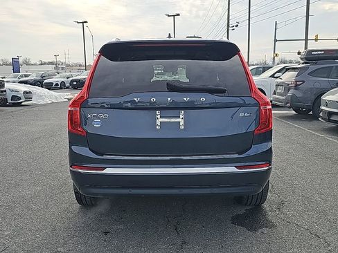 Used 2023 Volvo XC90 B6 Plus w/ Protection Package Premier image 13