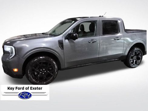 Used 2025 Ford Maverick Lariat w/ Black Appearance Package AWD/4WD image 9