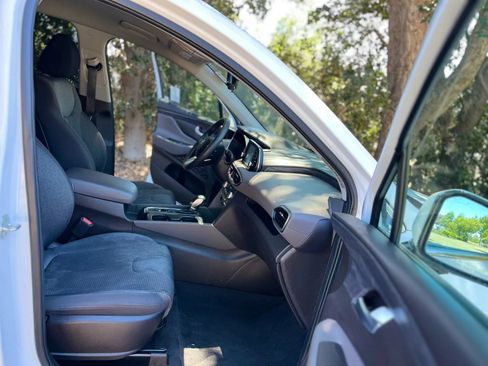Used 2020 Hyundai Santa Fe SEL FWD image 16