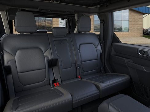 New 2026 Ford Bronco Outer Banks AWD/4WD image 11