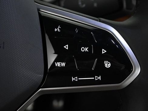 New 2025 Volkswagen ID. Buzz Pro S image 26