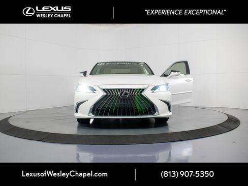 Used 2024 Lexus ES 350 w/ Premium Package image 40