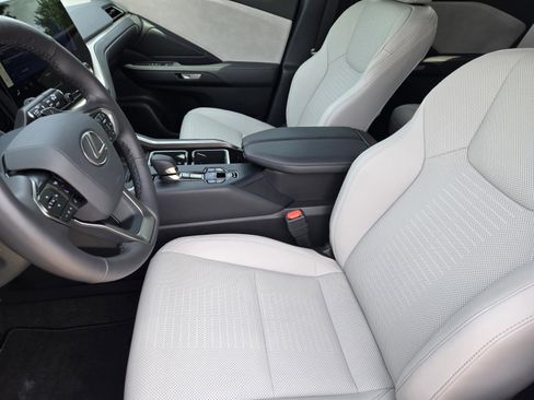 Used 2026 Lexus TX 350 AWD w/ Technology Package image 21