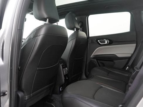 Used 2023 Jeep Compass Limited w/ Elite Group image 19