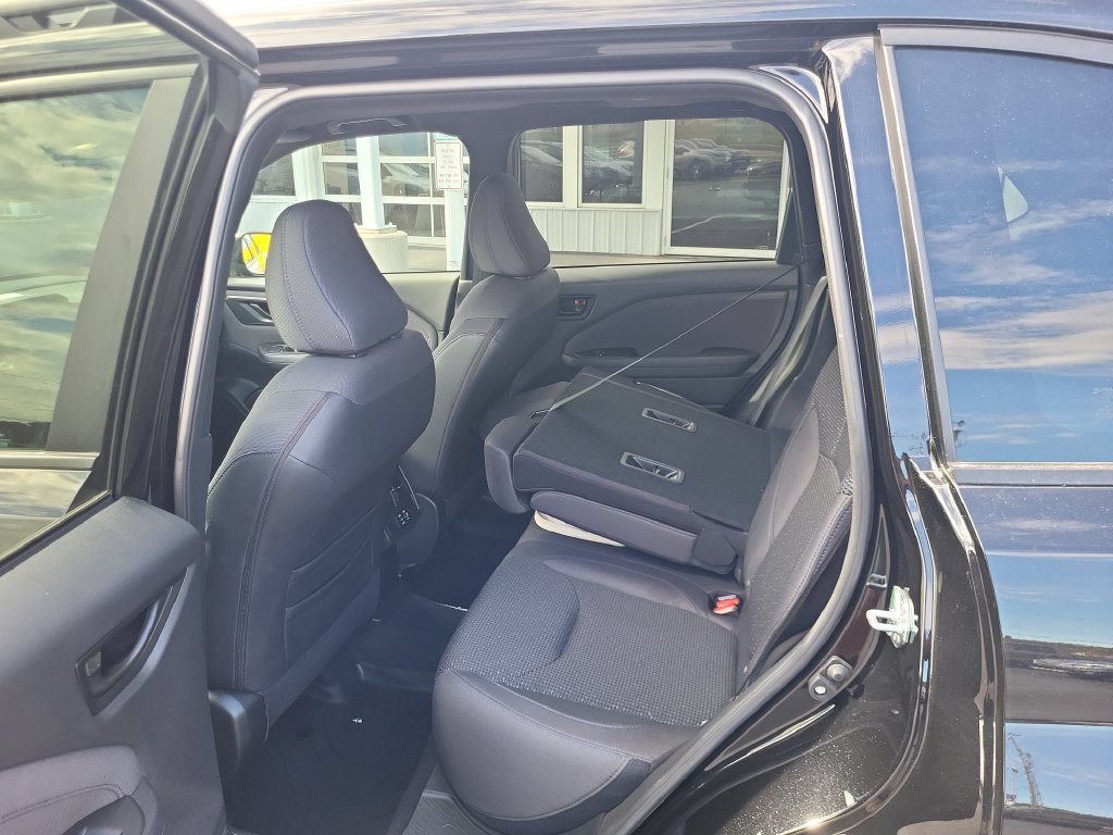 Used 2025 Subaru Forester Premium w/ Convenience Package #1 AWD/4WD image 9