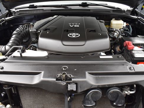 Used 2007 Toyota 4Runner SR5 image 19