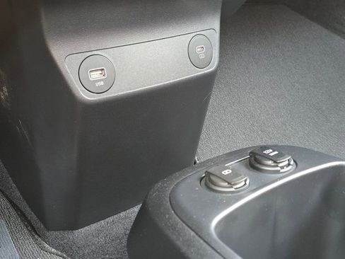 Certified 2024 Kia EV6 Light AWD/4WD image 34