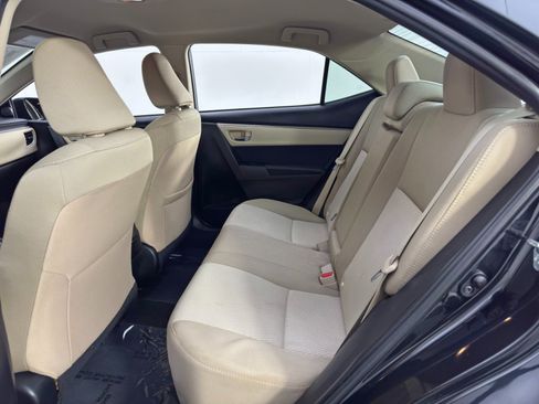 Used 2016 Toyota Corolla LE image 32