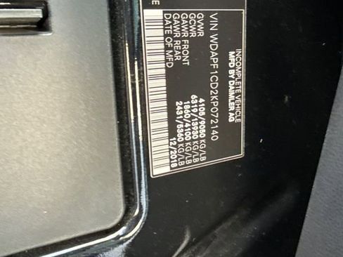 Used 2019 Mercedes-Benz Sprinter 170 w/ Driver Convenience Package image 39