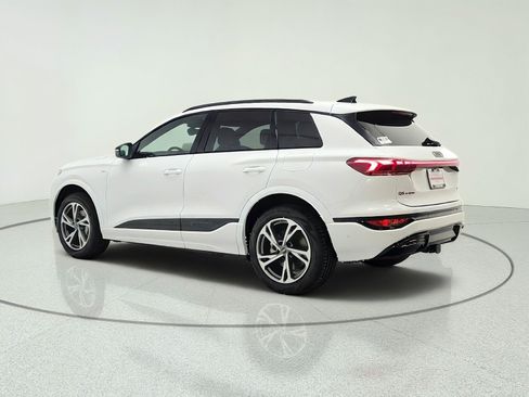 New 2027 Audi Q6 e-tron Premium Plus AWD/4WD image 7