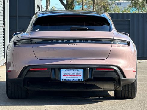 Certified 2022 Porsche Taycan 4 Cross Turismo image 7