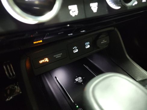 Used 2025 Honda Civic Sport Touring image 22