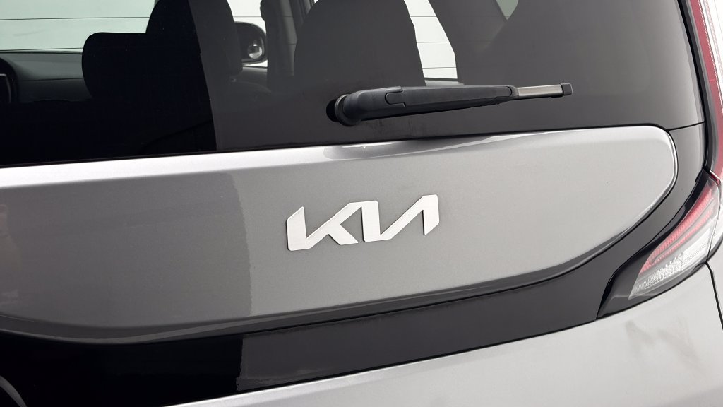 Used 2025 Kia Soul EX FWD image 8