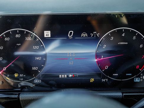 New 2026 Mercedes-Benz GLA 250 image 23