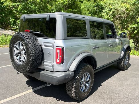 Used 2024 Ford Bronco Badlands AWD/4WD image 5
