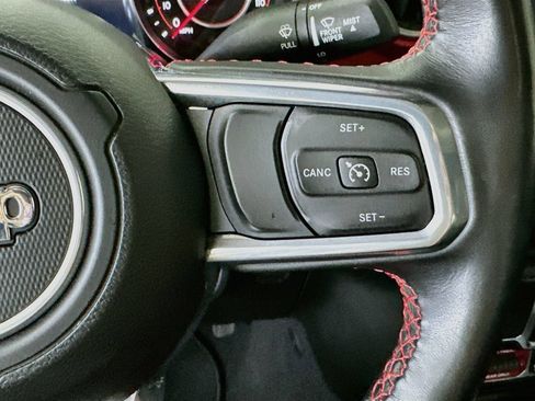 Used 2022 Jeep Gladiator Rubicon w/ LED Lighting Group AWD/4WD image 25