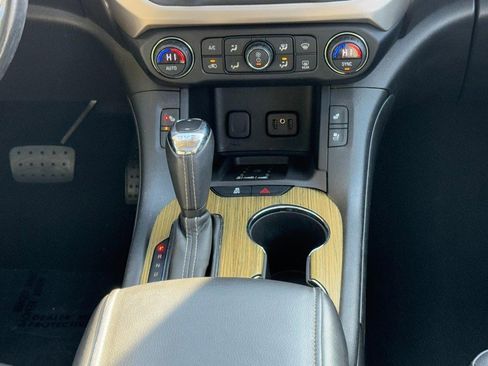 Used 2019 GMC Acadia Denali w/ Technology Package image 15